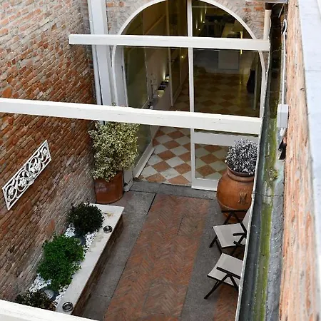 Avanguardia Art Club Ferrara