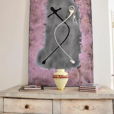 Homestay Avanguardia Art Club