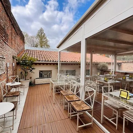 Homestay Avanguardia Art Club