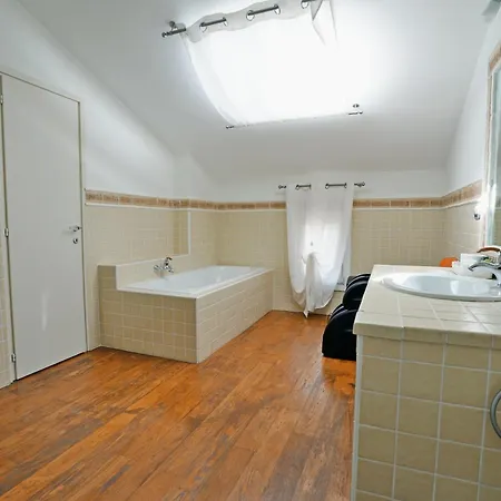 Avanguardia Art Club * 费拉拉