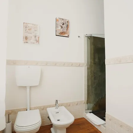 民宿 Avanguardia Art Club *