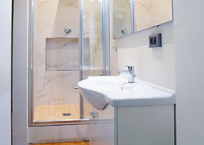 Avanguardia Art Club