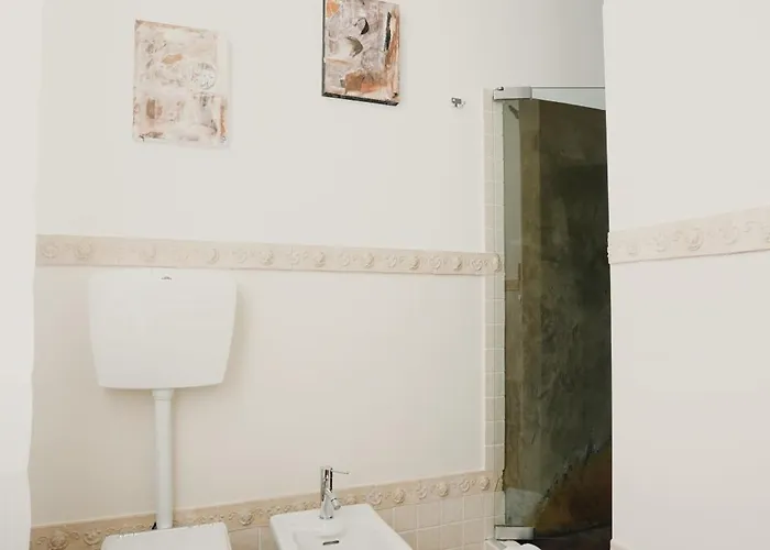 Homestay Avanguardia Art Club *