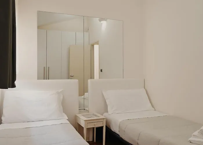 Avanguardia Art Club *