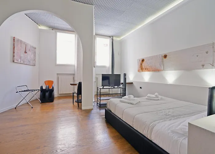 Avanguardia Art Club